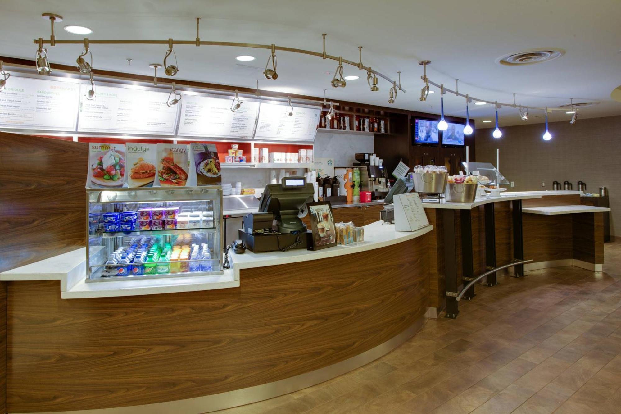 Courtyard Republic Airport Long Island/Farmingdale Hotel Eksteriør billede